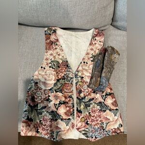 Floral Tapestry Vest with Matching Accessories